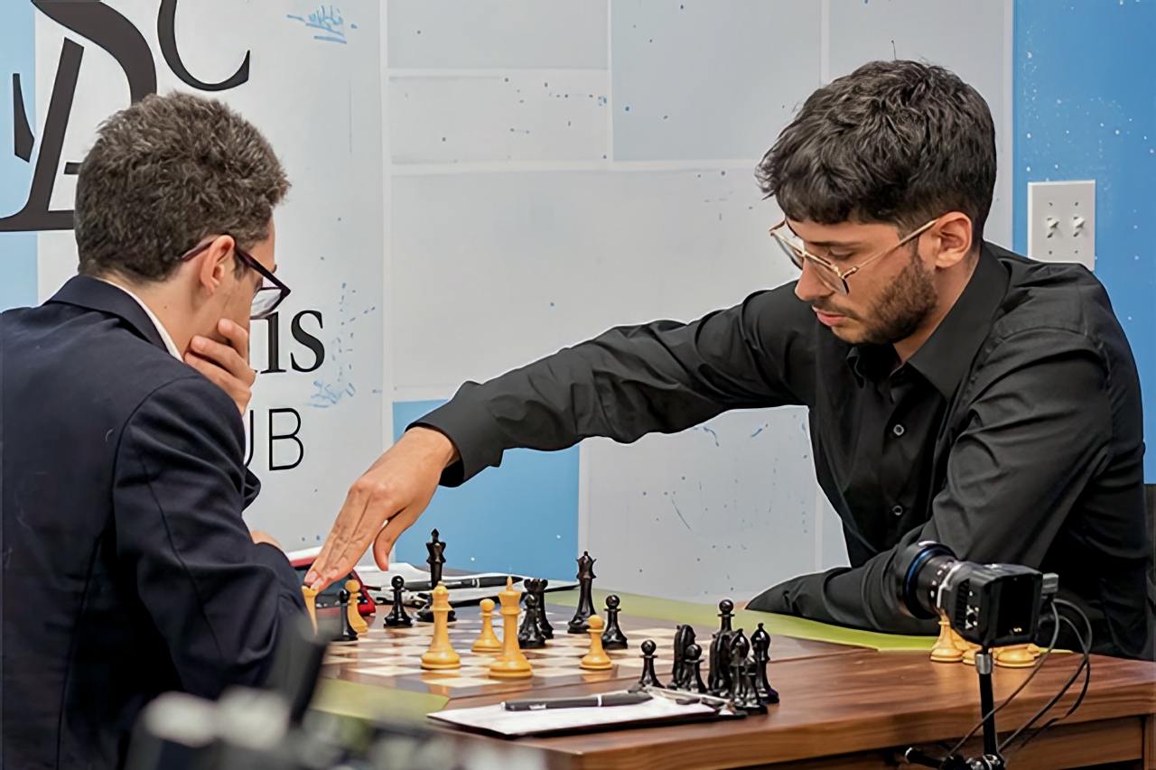 Firouzja vs Caruana / Photo by Lennart Ootes