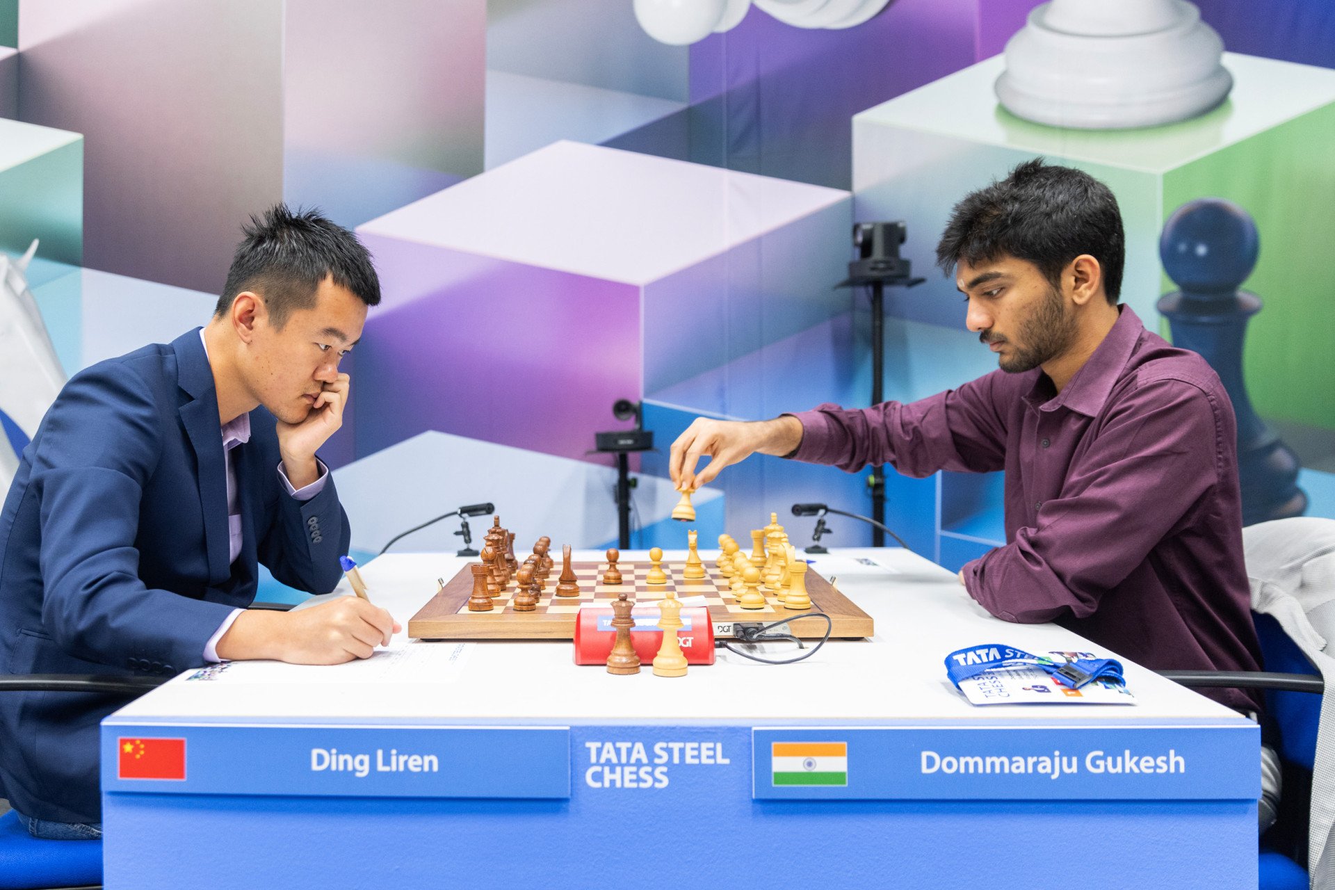 Ding Liren vs Gukesh D at the Tata Steel Chess 2024